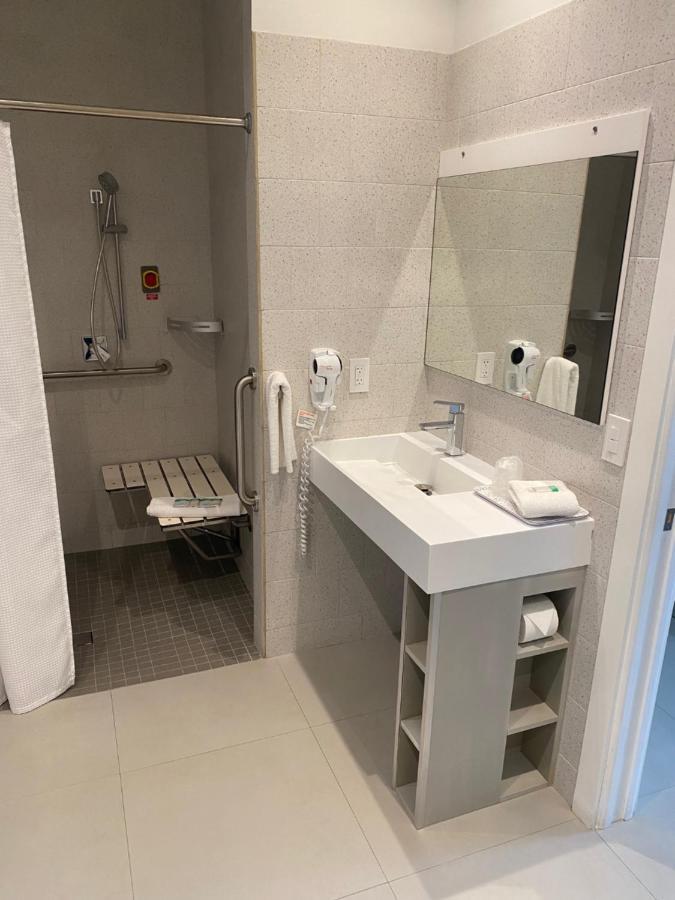 Hotel Ponce De Leon Коръл Гейбълс Екстериор снимка
